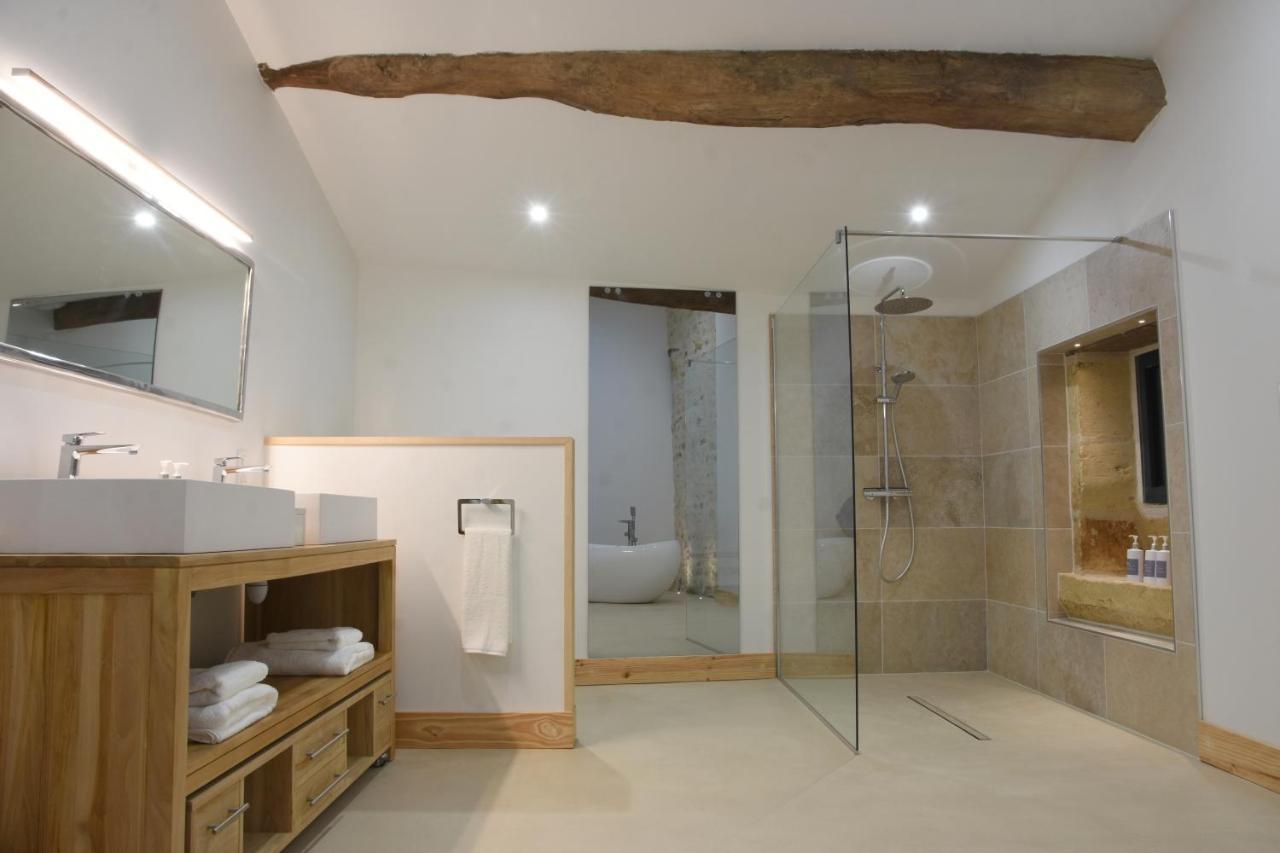 Girauderies Chambres D'Hotes/B+B Floirac  Екстериор снимка