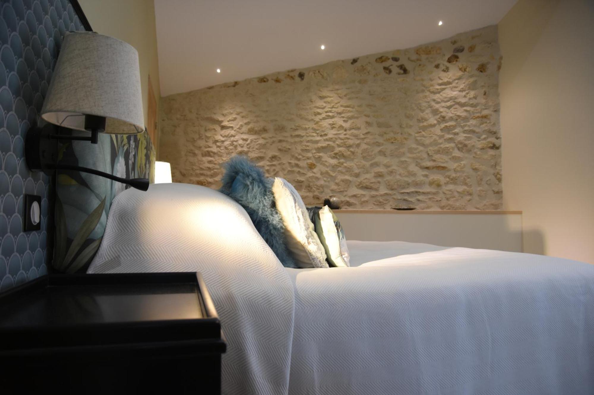 Girauderies Chambres D'Hotes/B+B Floirac  Стая снимка
